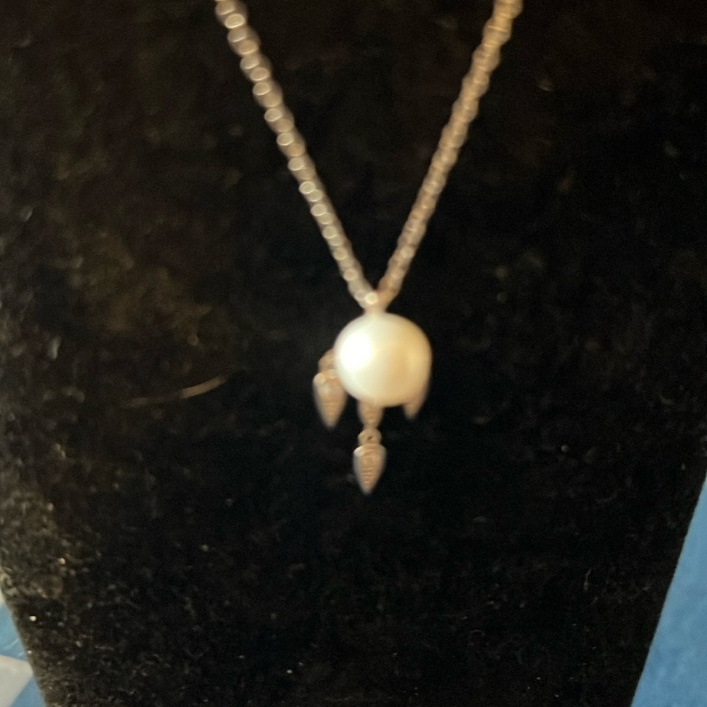 Vantel pearls necklace